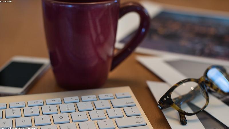 Website Form vs WhatsApp Enquiry: Which Is Better?